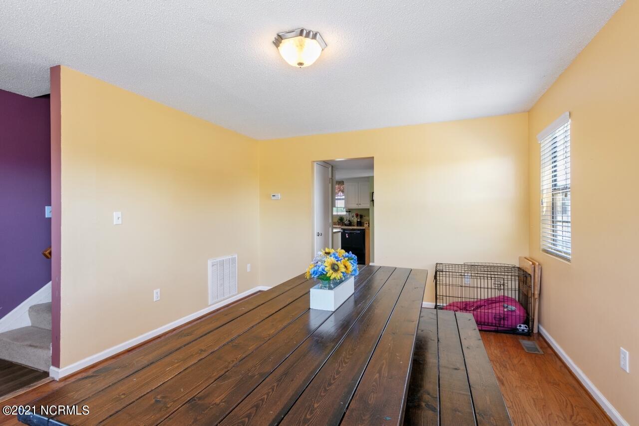 7801 Old Smithfield Road Bailey, NC 27807 - Photo 8 of 34 Dining Room 2