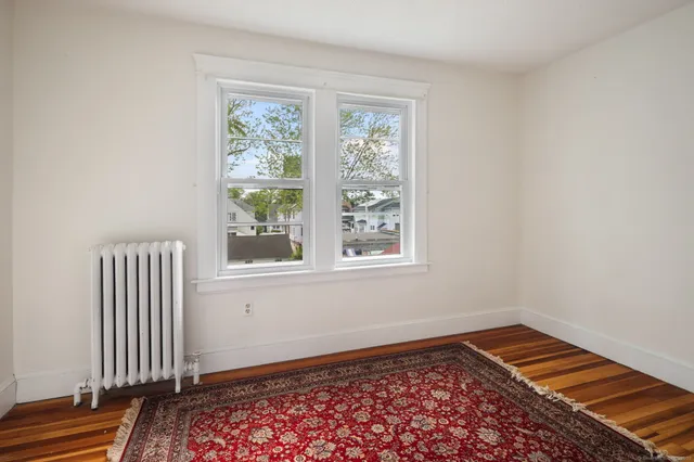 $275,000 | 17 Radcliffe Avenue, Waterbury, CT 06705