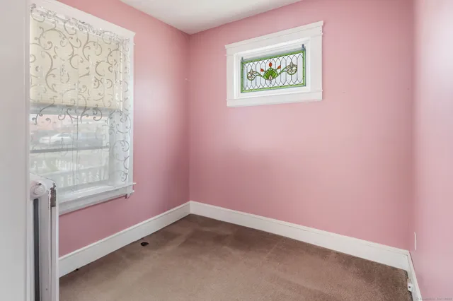 $275,000 | 17 Radcliffe Avenue, Waterbury, CT 06705