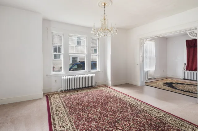 $275,000 | 17 Radcliffe Avenue, Waterbury, CT 06705