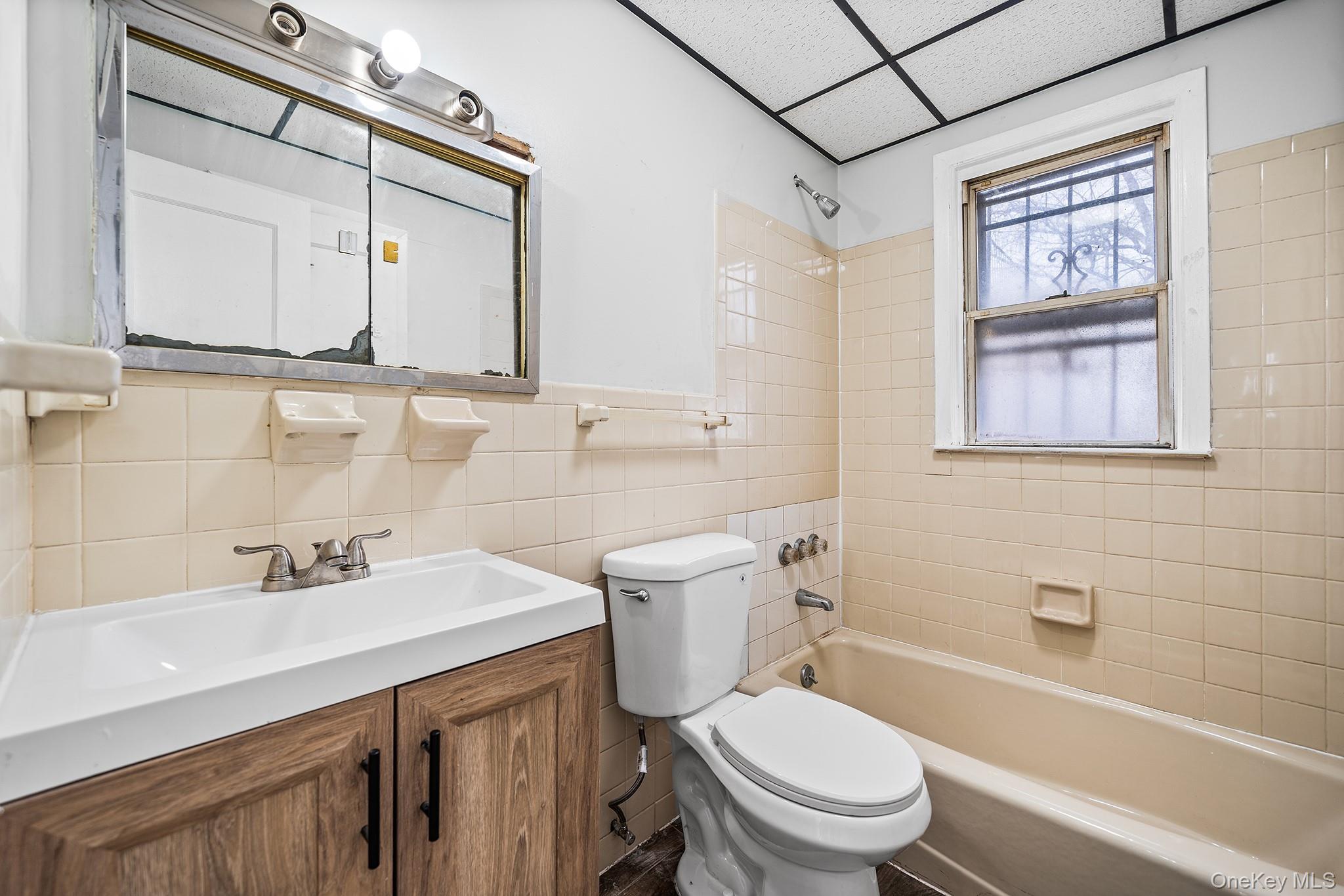 191-25 115th Road Queens, NY 11412 - Photo 11 of 21