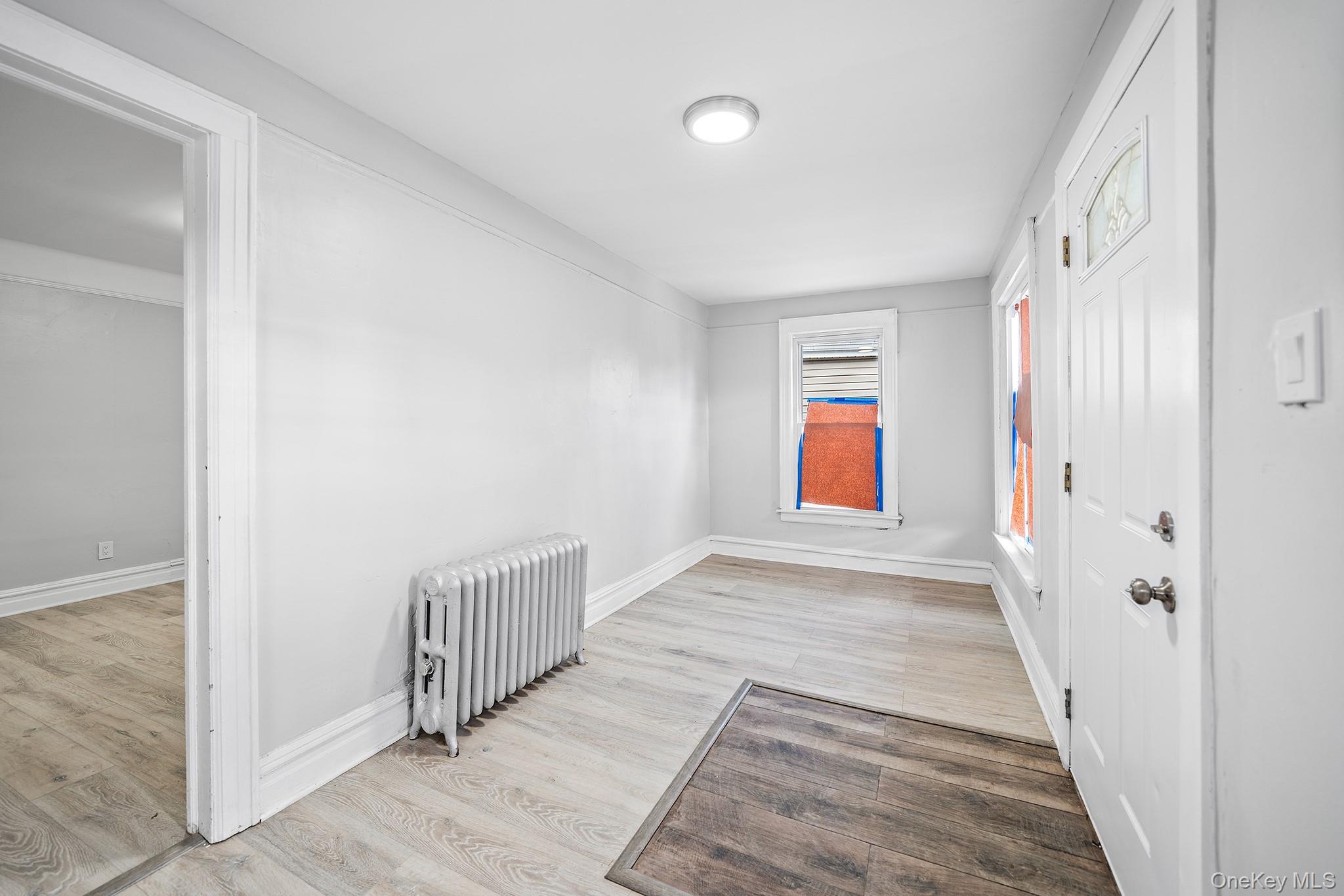 191-25 115th Road Queens, NY 11412 - Photo 4 of 21