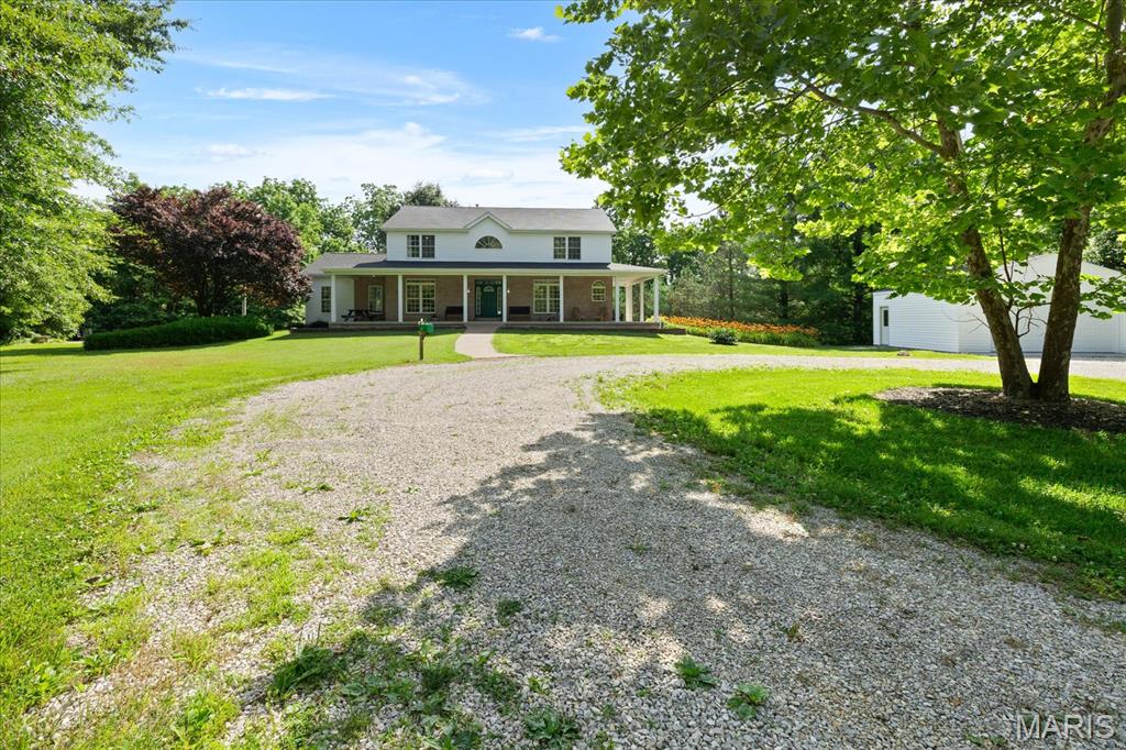 4 Hahn Estate Road Winfield, MO 63389 - Photo 2 of 51