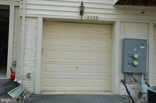 $2,550 | 202 B Mill Pond Road, Frederick, MD 21701