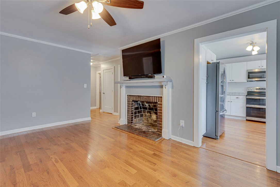 520 Chestnut Ridge Road Marietta, SC 29661 - Photo 13 of 46 Gallery Image 13