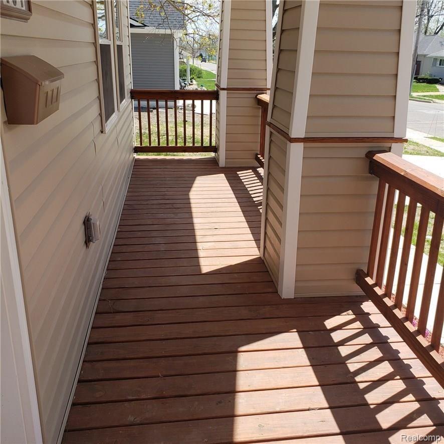 161 Dickenson Street Romeo, MI 48065 - Photo 3 of 19 beautiful expansive covered porch