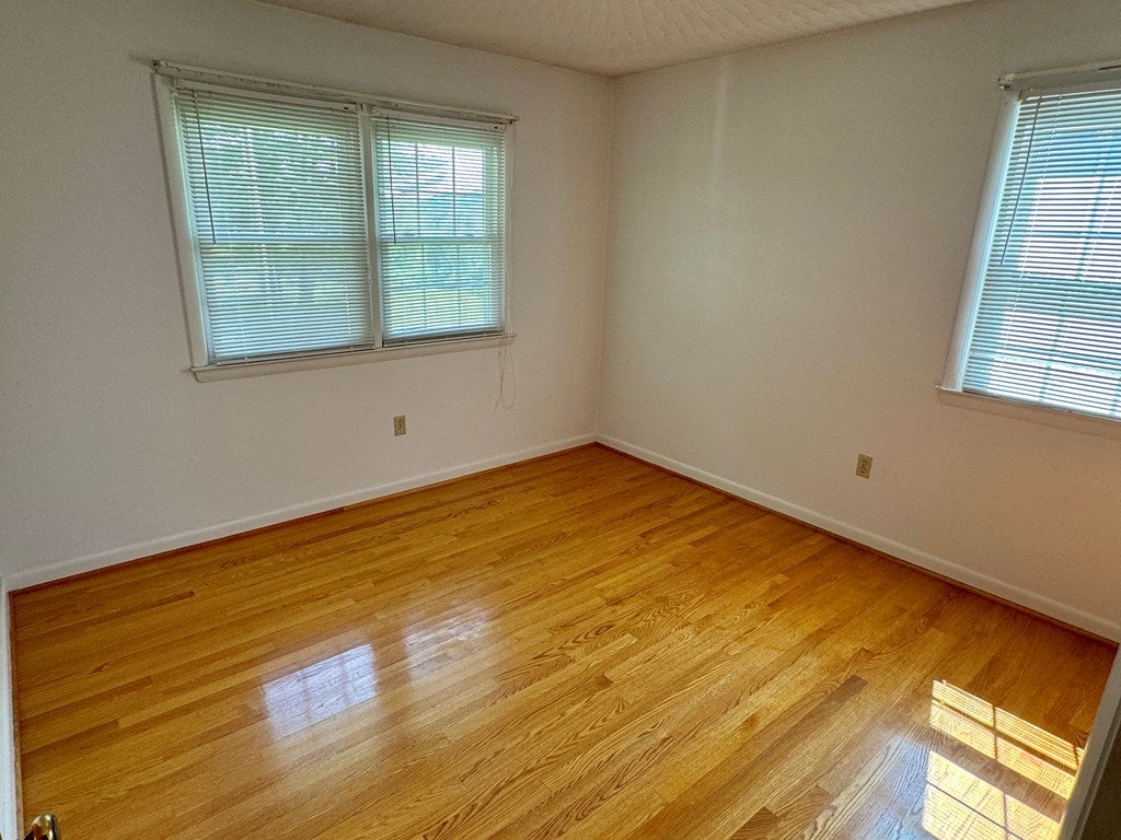 707 Cranberry Road Galax, VA 24333 - Photo 19 of 34 Gallery Image 19
