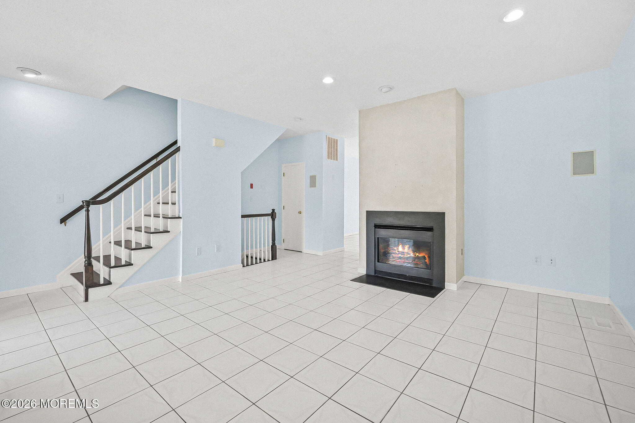 38 Azimuth Court, Unit 128 Holmdel, NJ 07733 - Photo 7 of 32 38_azimuth_ct_007