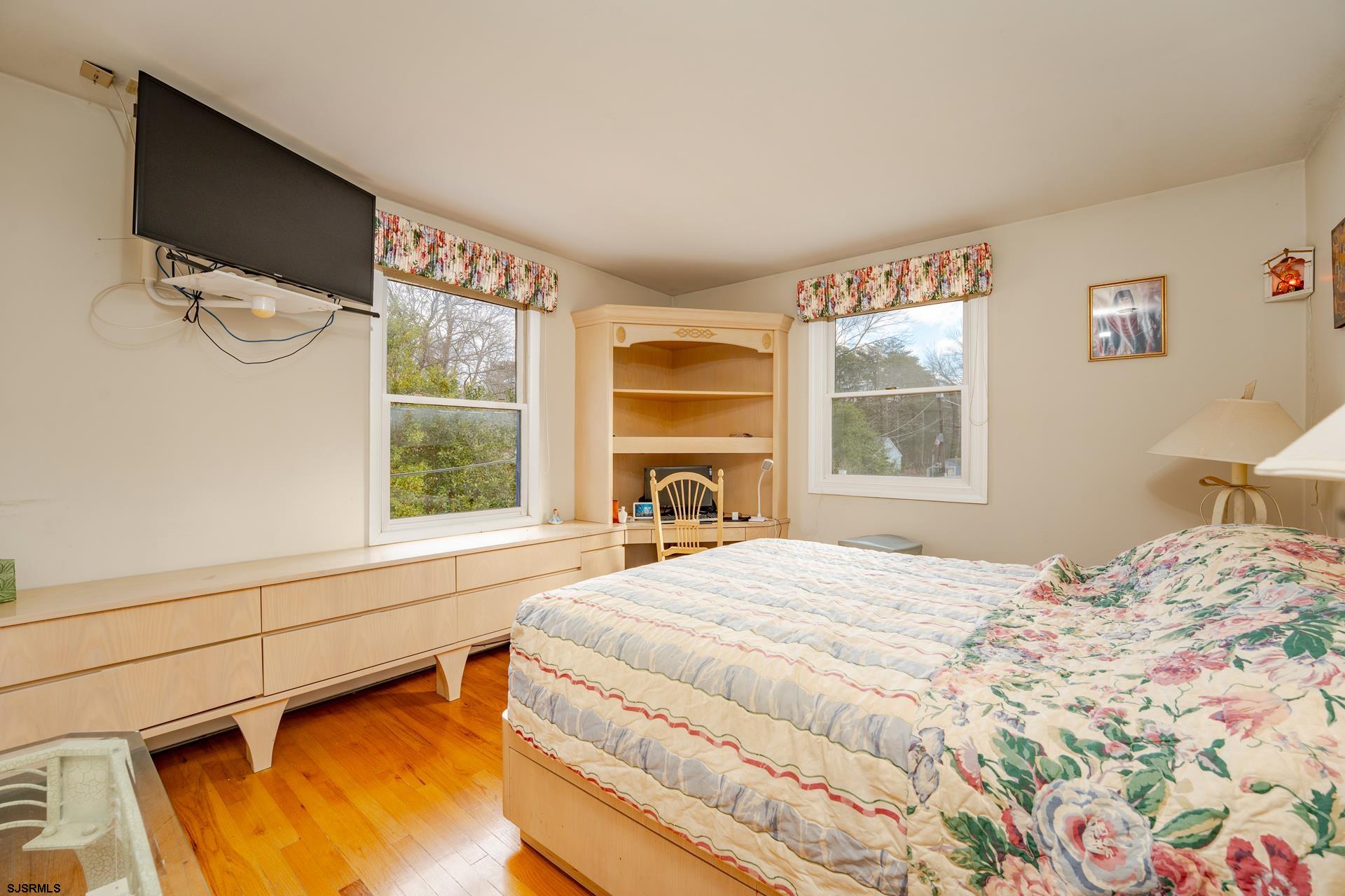 953 Chestnut Avenue Sewell, NJ 08080 - Photo 3 of 76