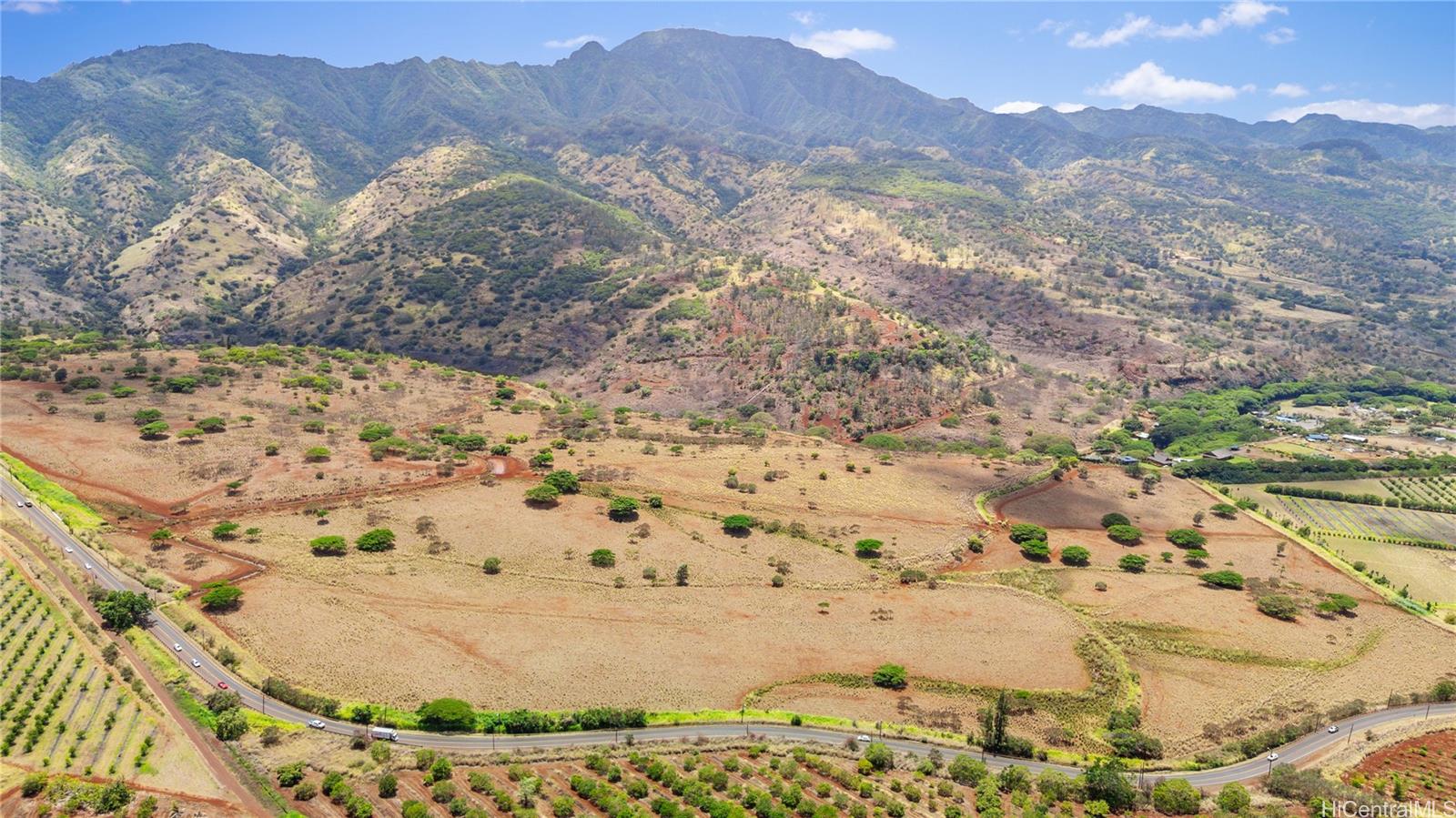 65-283 Kaukonahua Road, Unit 29 Wahiawa, HI 96786 - Photo 19 of 25 a view of a backyard of a house