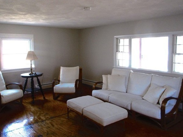 3 Hunter Road Gloucester, MA 01930 - Photo 5 of 8