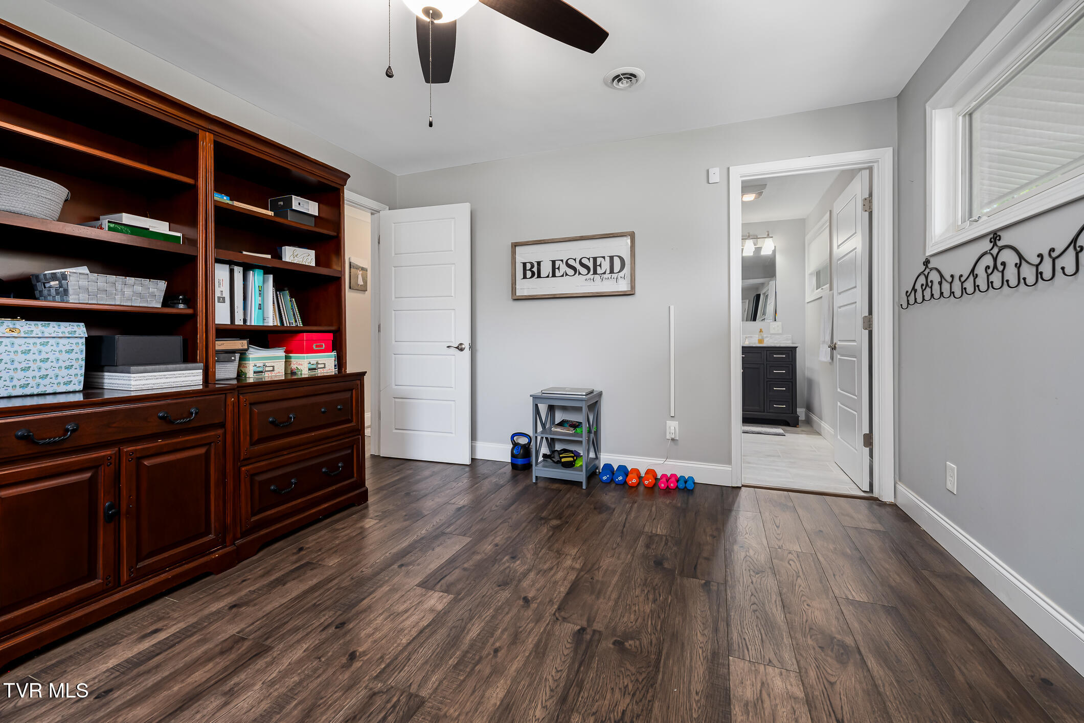 545 Forestdale Road Kingsport, TN 37660 - Photo 35 of 52 545 Forestdale Rd (53 of 72)