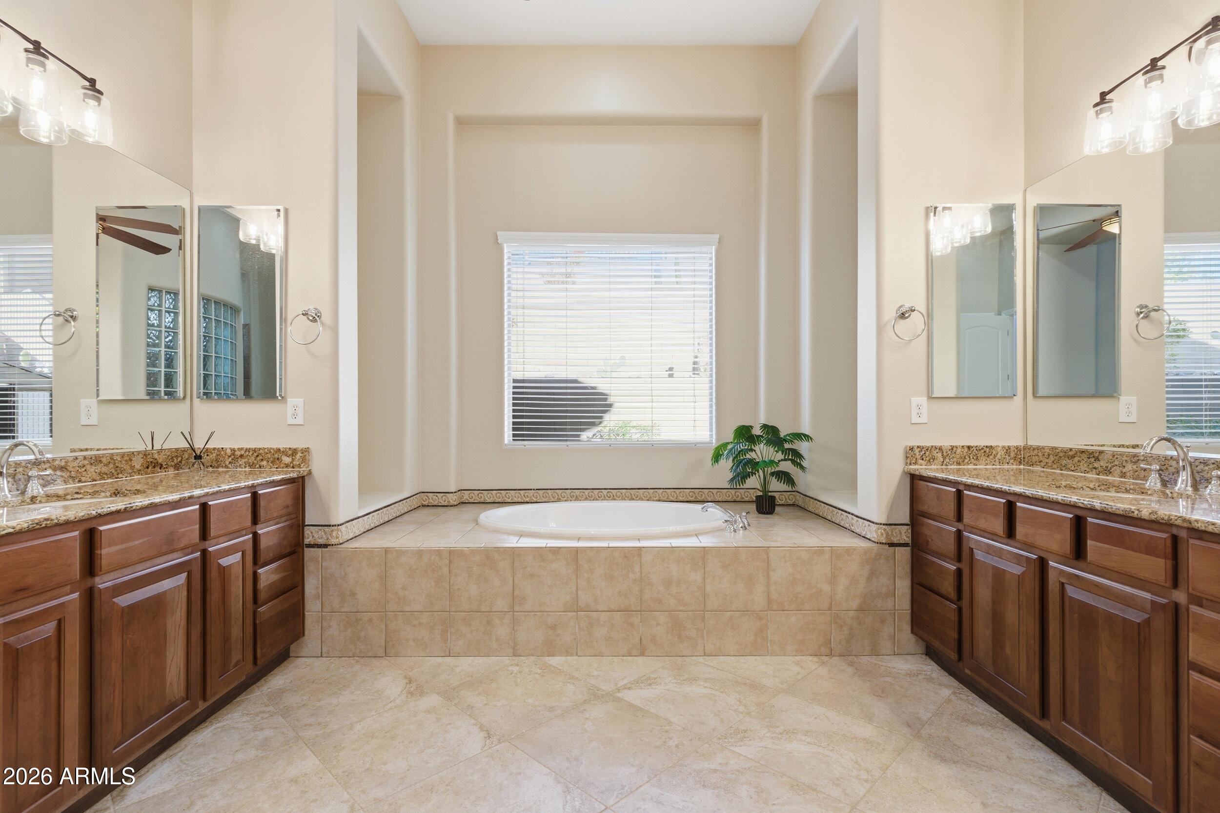 1732 West Gambit Trail Phoenix, AZ 85085 - Photo 17 of 61 31_dsc07577