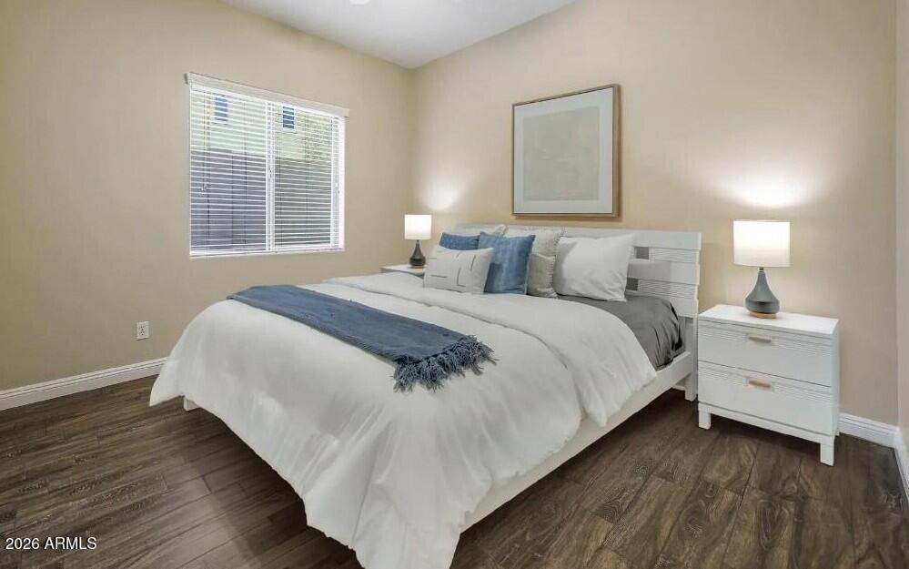 1732 West Gambit Trail Phoenix, AZ 85085 - Photo 23 of 61 Bed with Jack-n-Jill bath