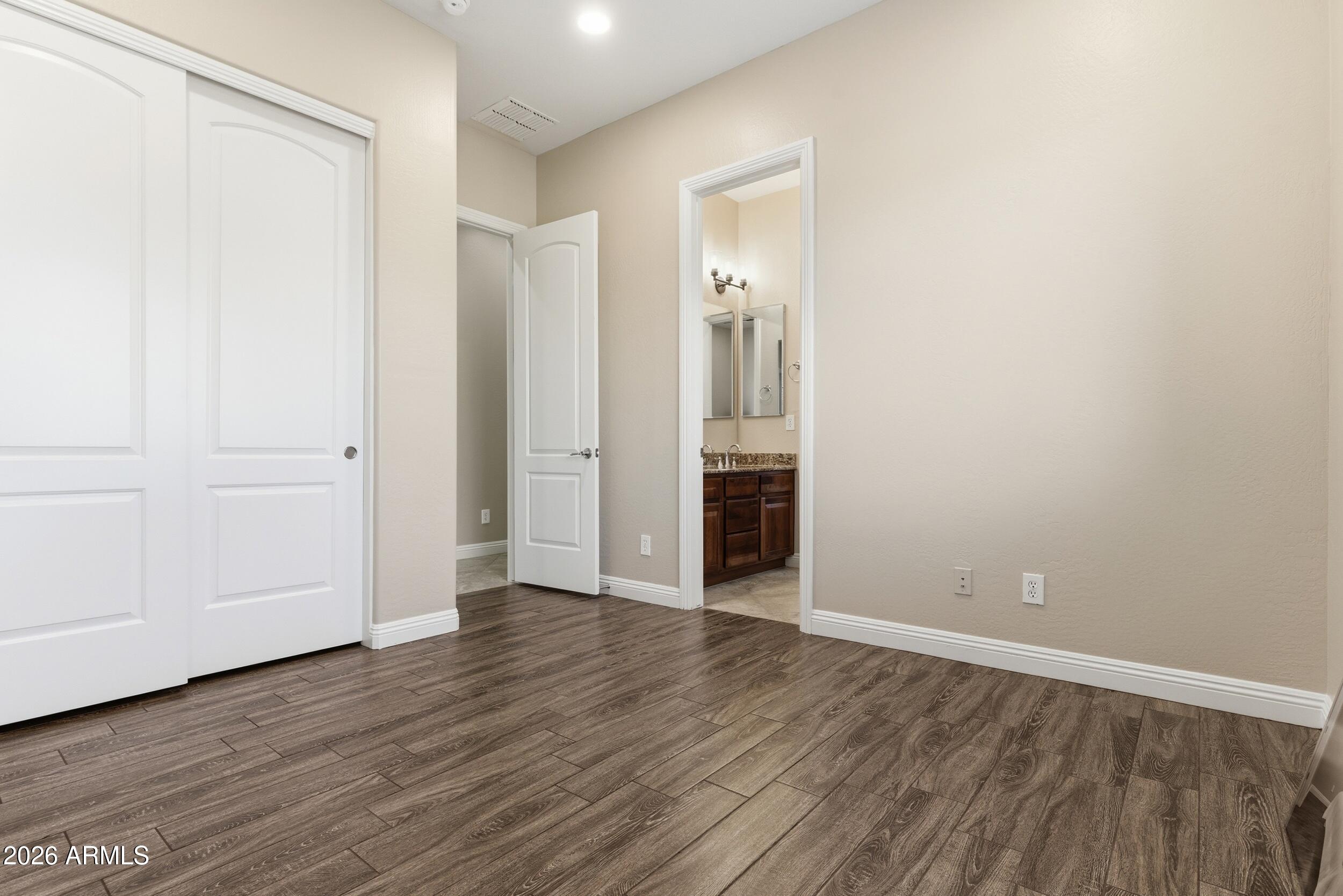 1732 West Gambit Trail Phoenix, AZ 85085 - Photo 24 of 61 17_dsc07505