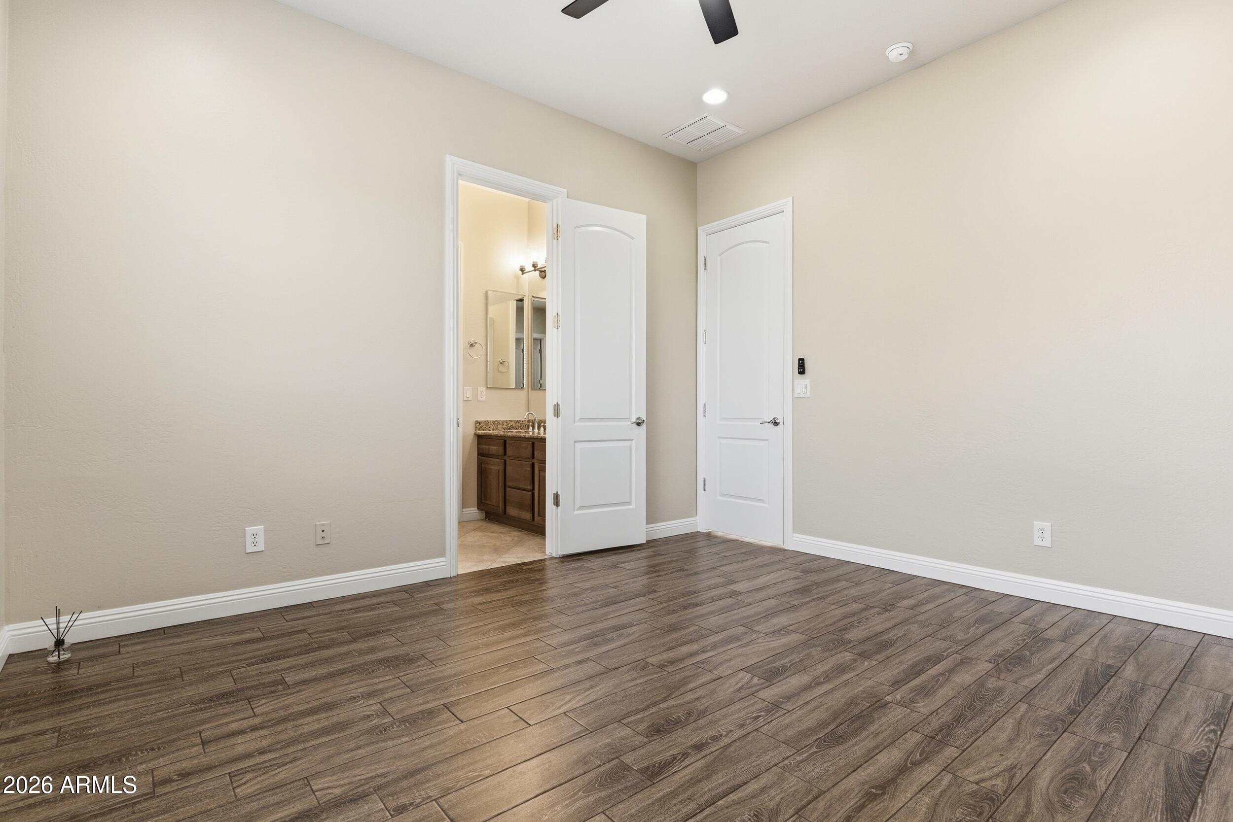 1732 West Gambit Trail Phoenix, AZ 85085 - Photo 27 of 61 15_dsc07490