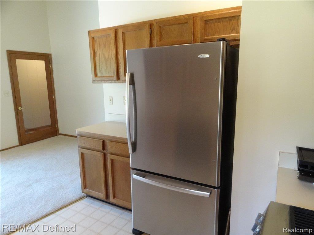 3240 Bathurst Avenue Rochester, MI 48309 - Photo 13 of 25 Bathurst 014