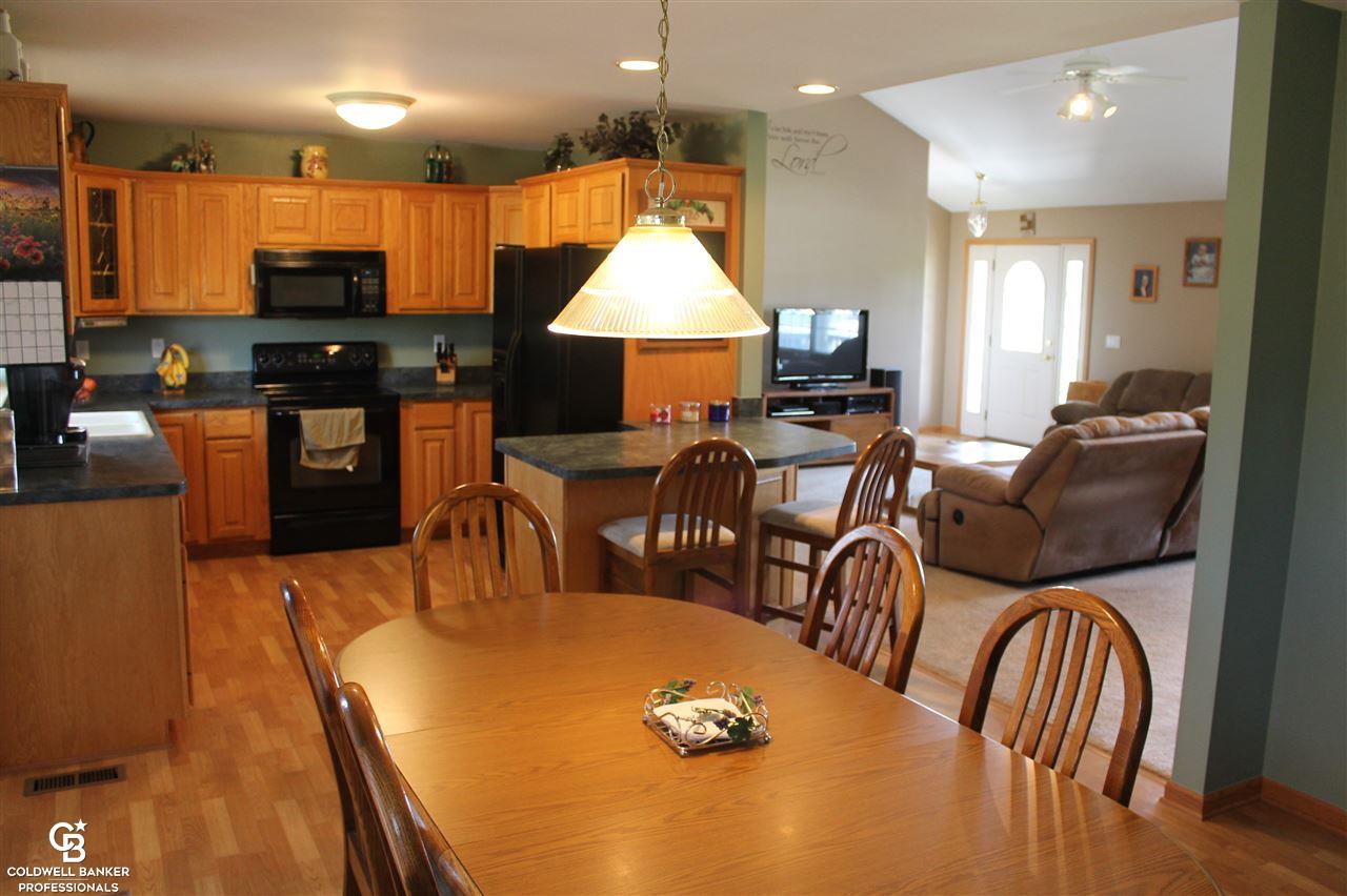 11877 Francesca Court Romeo, MI 48065 - Photo 16 of 55 31291695-15.JPG