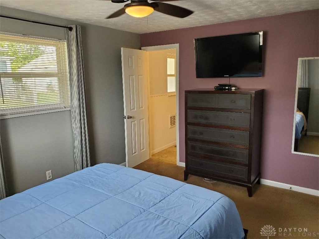 1249 Cloverfield Avenue Kettering, OH 45429 - Photo 27 of 34