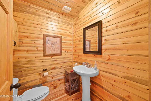 $247,900 | 399 Cox Cemetery Road, Greenfield, TN 38230