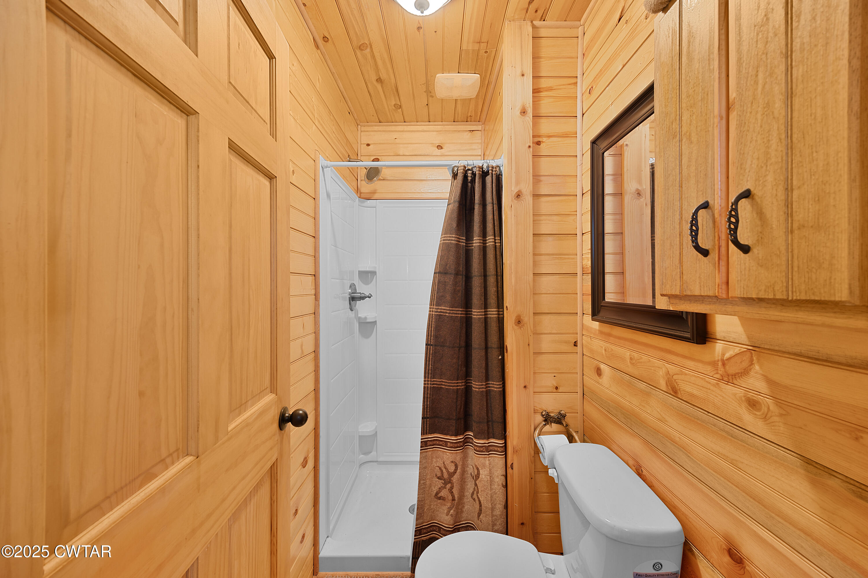 399 Cox Cemetery Road Greenfield, TN 38230 - Photo 16 of 27 Bath