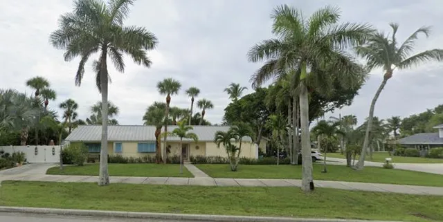 $795,000 | 1906 South Ocean Drive, Hutchinson Island, FL 34949