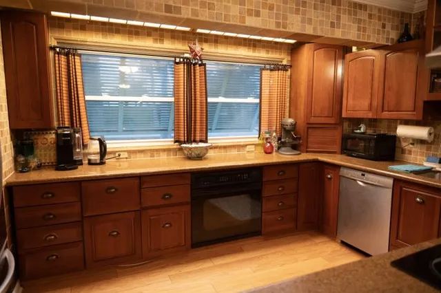 $795,000 | 1906 South Ocean Drive, Hutchinson Island, FL 34949