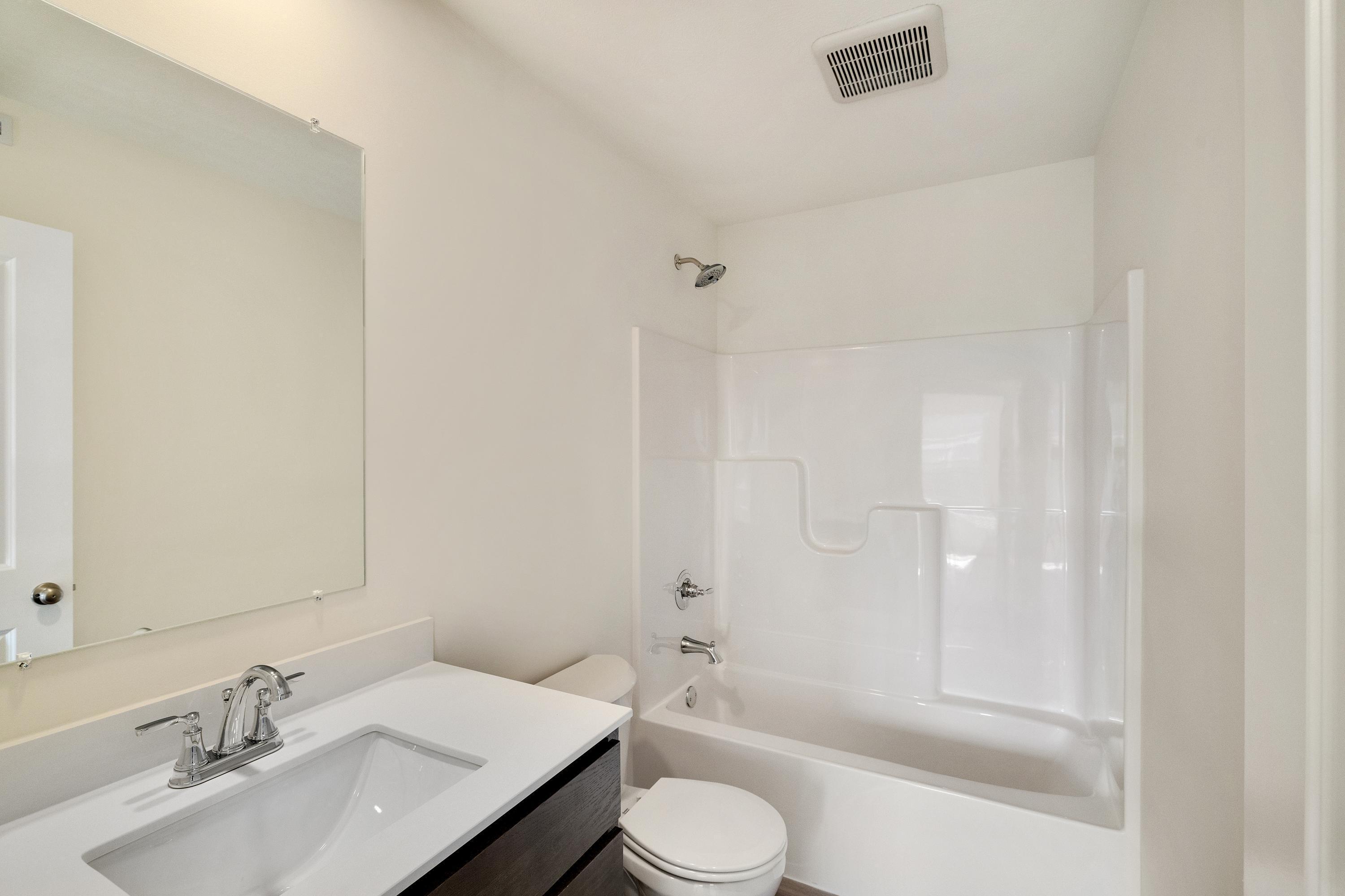 13115 Carolina Street Crown Point, IN 46307 - Photo 17 of 18 3000x2000