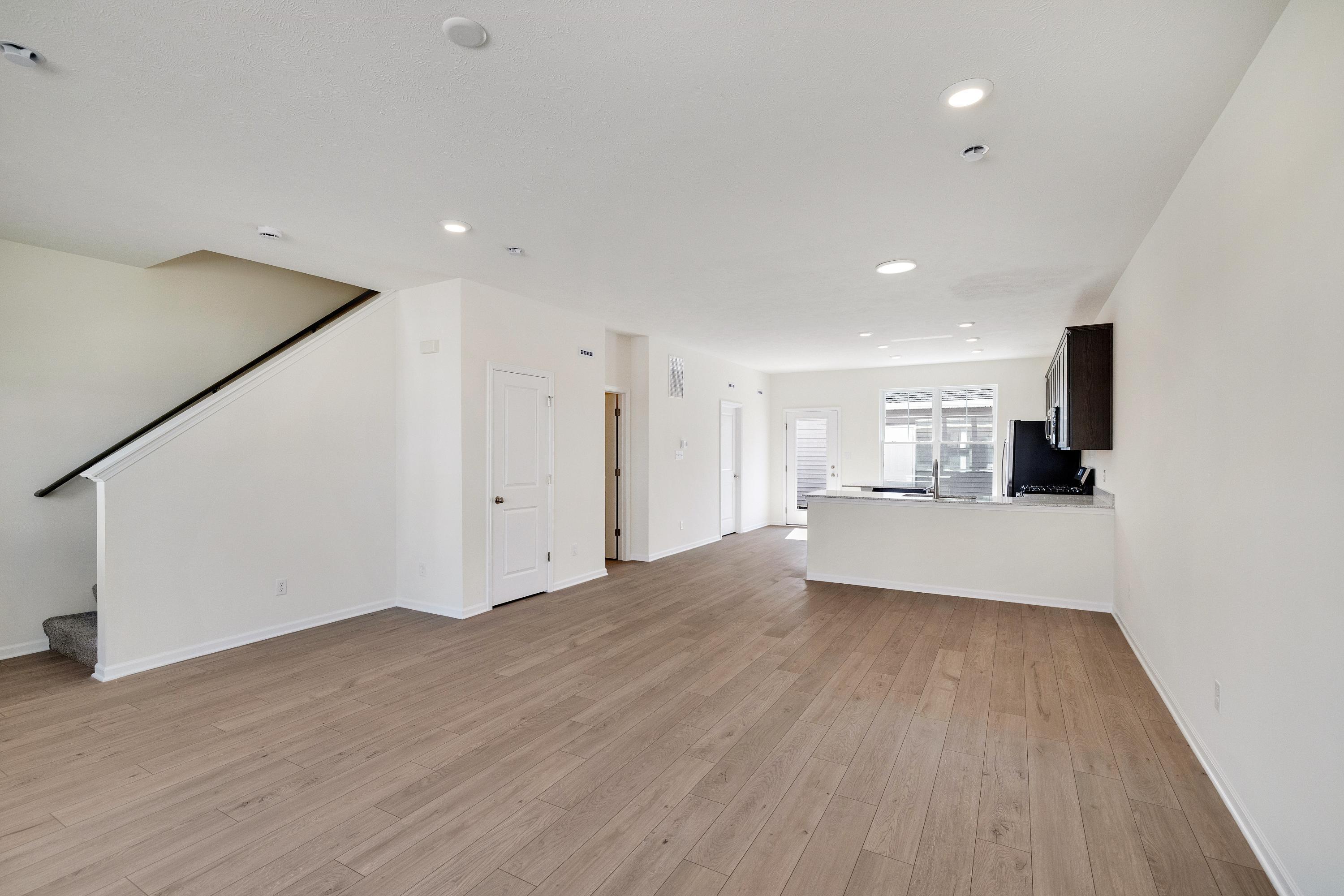 13115 Carolina Street Crown Point, IN 46307 - Photo 3 of 18 3000x2000