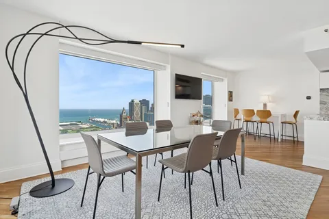 $1,300,000 | 161 East Chicago Avenue, Unit 38A, Chicago, IL 60611