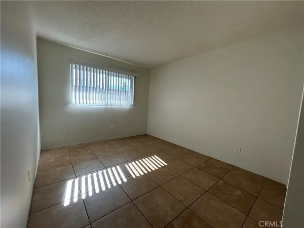 $1,995 | 51049 Eisenhower Drive, Unit 7, La Quinta, CA 92253