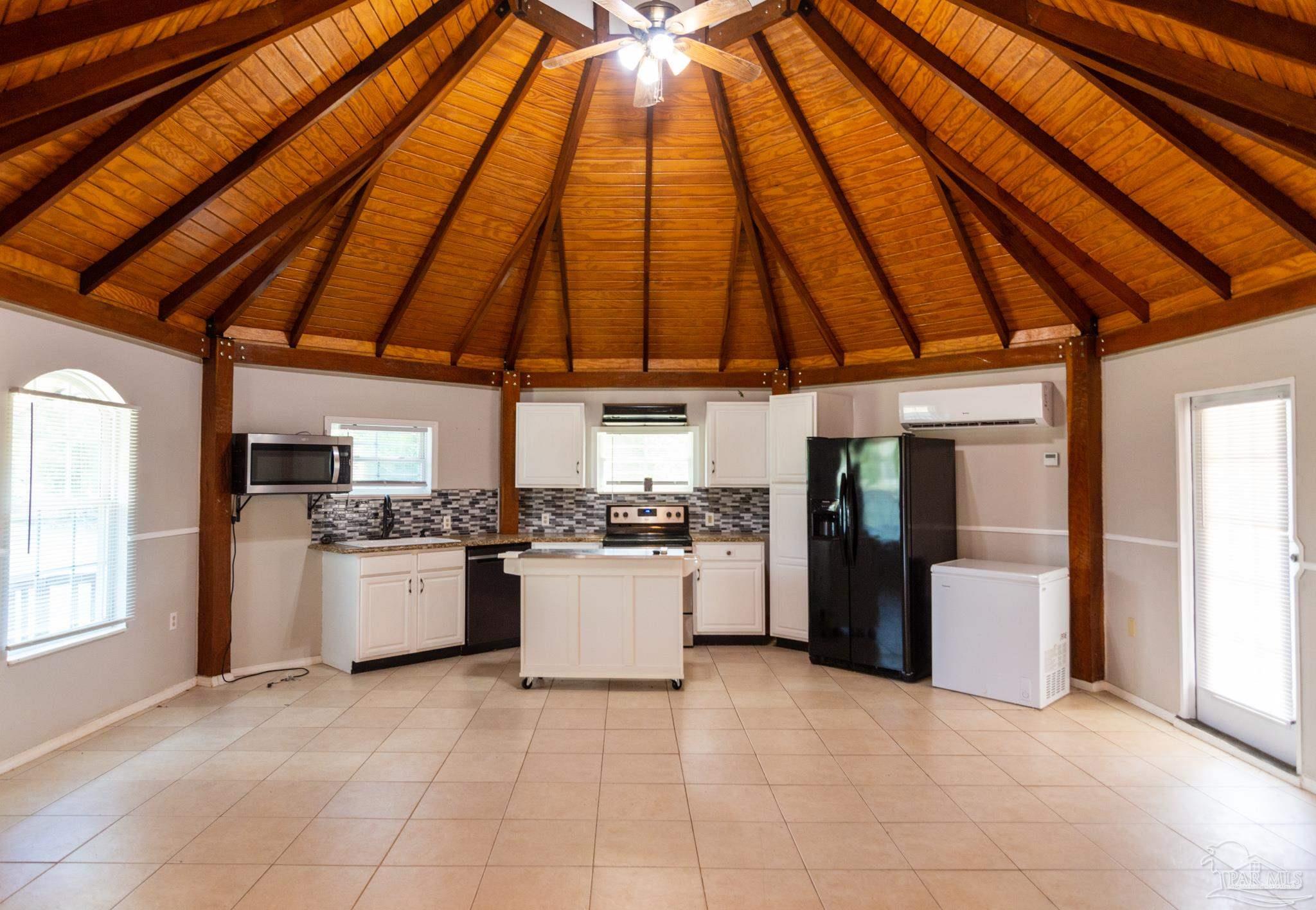 5391 Blue Springs Road Marianna, FL 32446 - Photo 8 of 18 Gallery Image 8