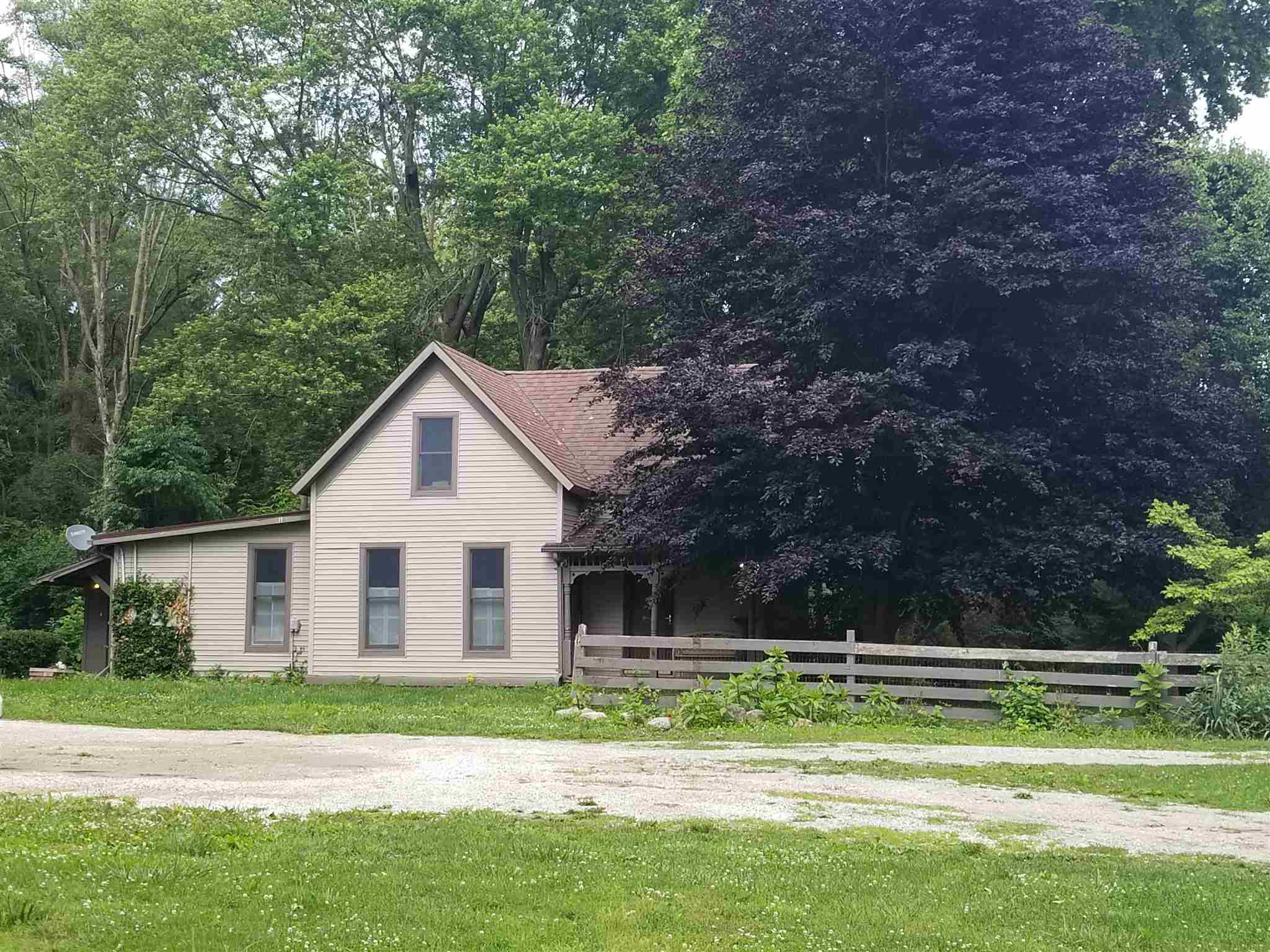 12750 West Division Road Yorktown, IN 47396 - Photo 1 of 35