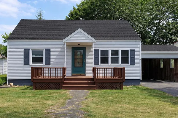 $289,999 | 6 Liberty Street, Fairfield, ME 04937