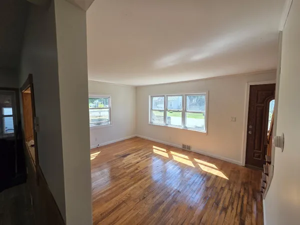 $289,999 | 6 Liberty Street, Fairfield, ME 04937