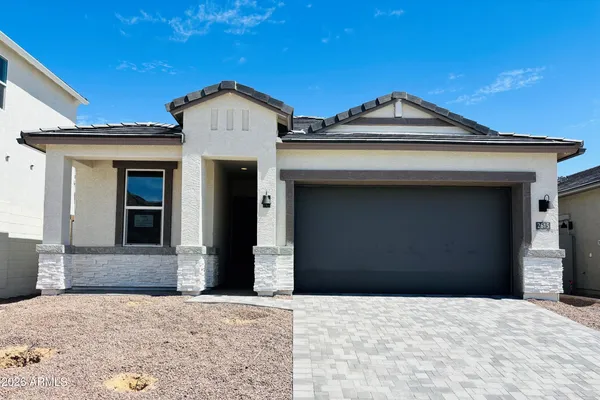 $746,360 | 2615 West Satinwood Drive, Phoenix, AZ 85045