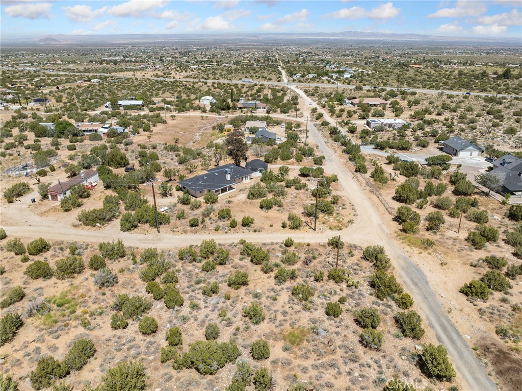 9975 Desert View Road Pinon Hills, CA 92372 - Photo 42 of 49