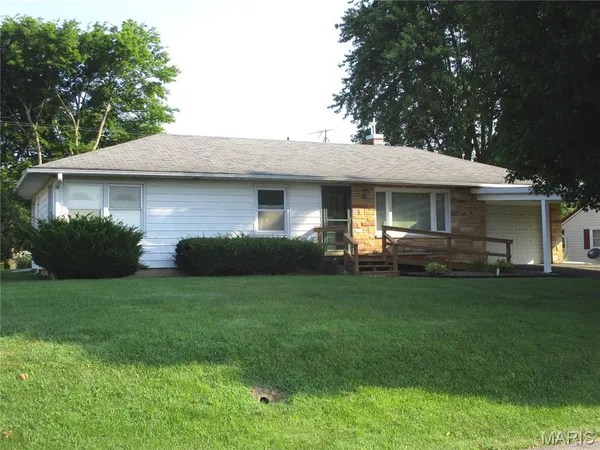 $134,000 | 103 Paulette Street, Chester, IL 62233