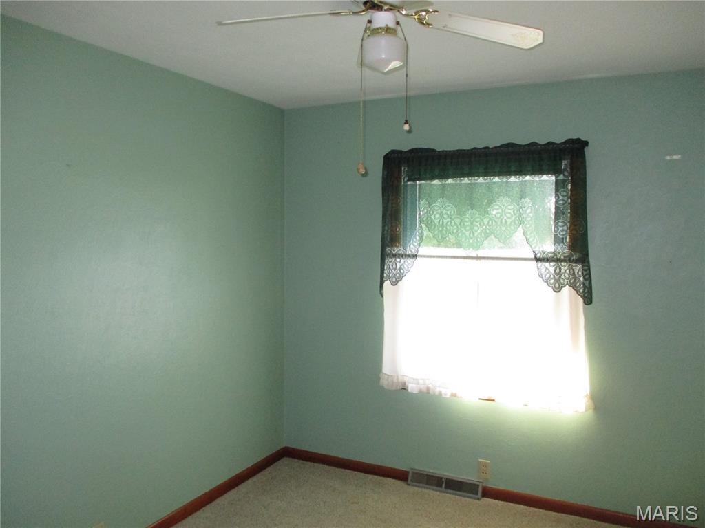 103 Paulette Street Chester, IL 62233 - Photo 16 of 41