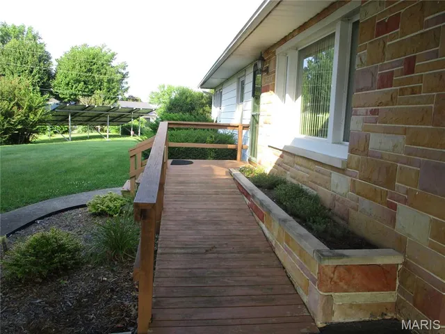 $134,000 | 103 Paulette Street, Chester, IL 62233