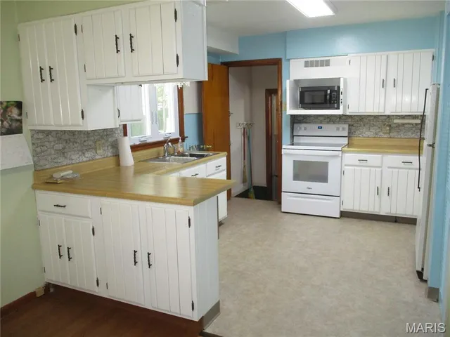 $134,000 | 103 Paulette Street, Chester, IL 62233