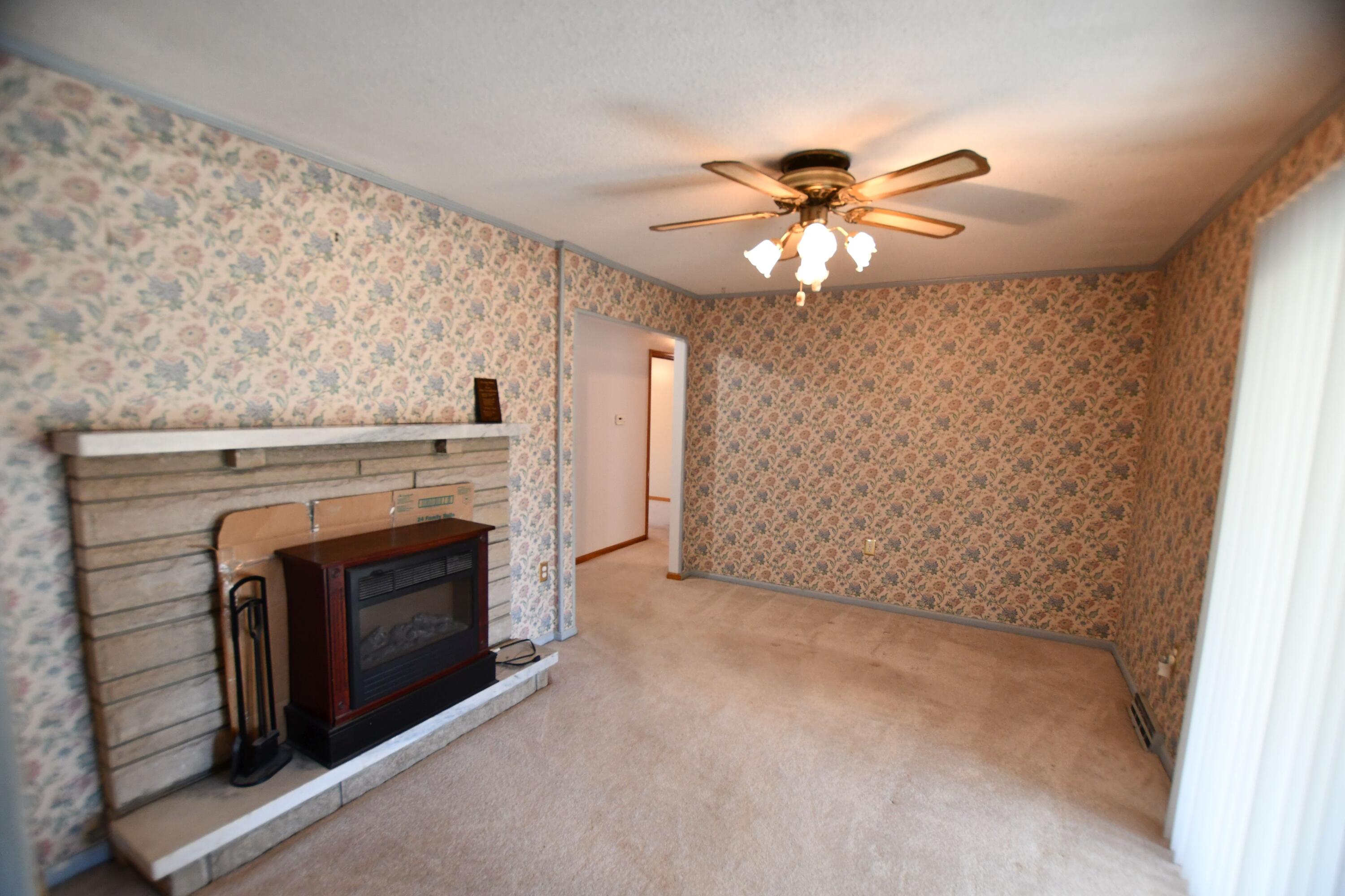 1209 College Hill Road Waco, KY 40385 - Photo 20 of 34 Den