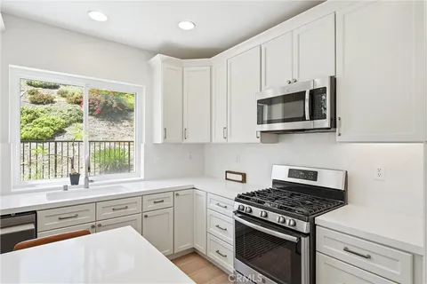 $987,000 | 16 El Guiro, Rancho Santa Margarita, CA 92688