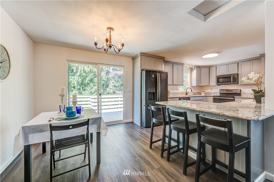 12918 Southeast 186th Street Renton, WA 98058 - Photo 6 of 25 Gallery Image 6