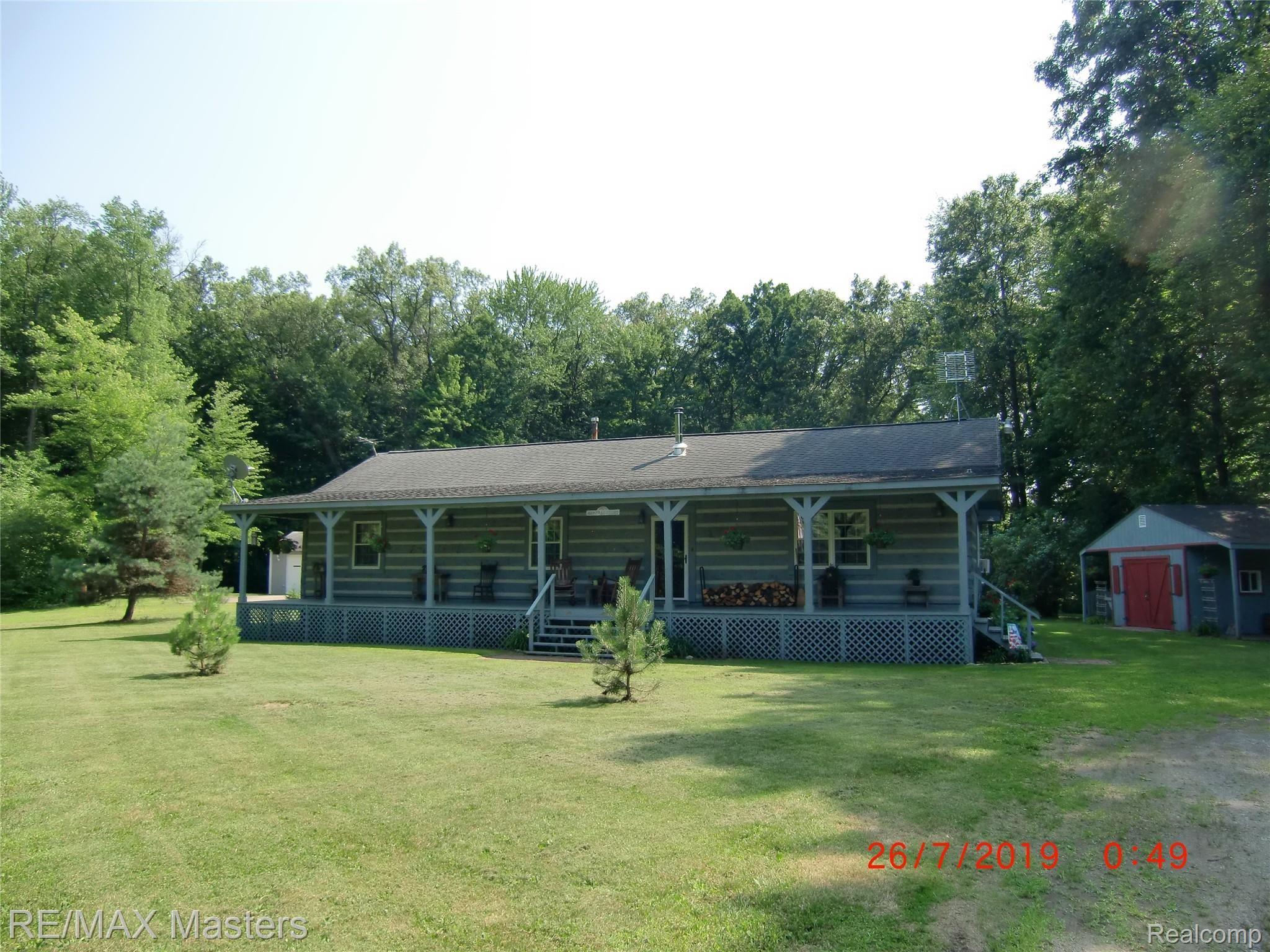 20561 Merriman Road Romulus, MI 48174 - Photo 21 of 31 CIMG4229.JPG