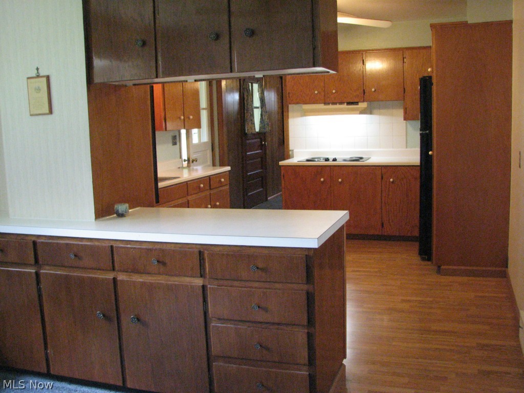 3294 Marsh Road Stow, OH 44224 - Photo 12 of 25 Looking room dining room into the kitchen area.