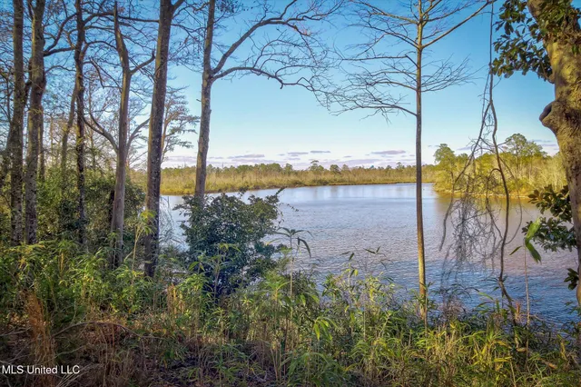 $5,499,000 | 6500 Crump Road, Kiln, MS 39556