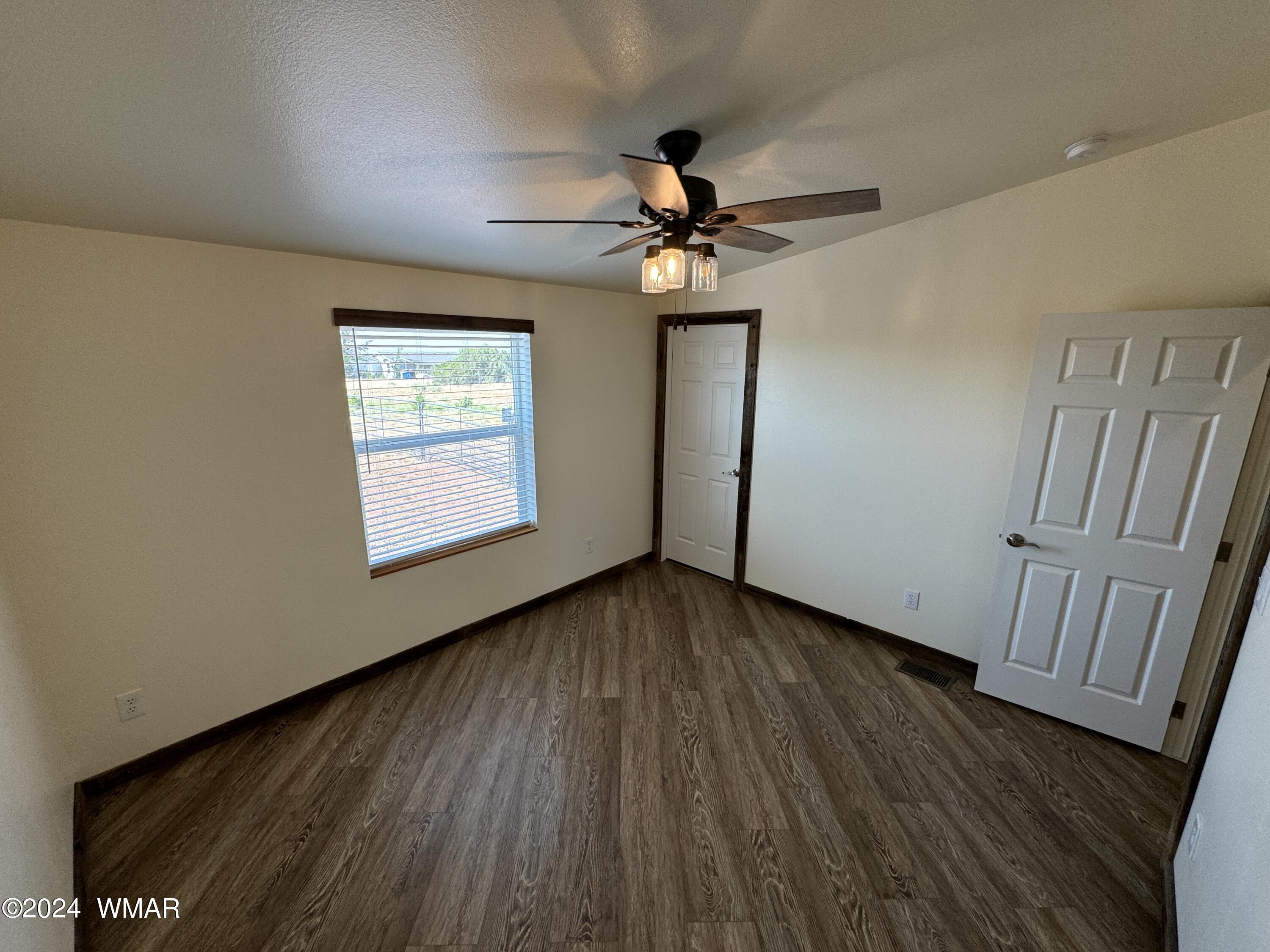 4 Cr 5270 Road Concho, AZ 85924 - Photo 17 of 48 IMG_1893