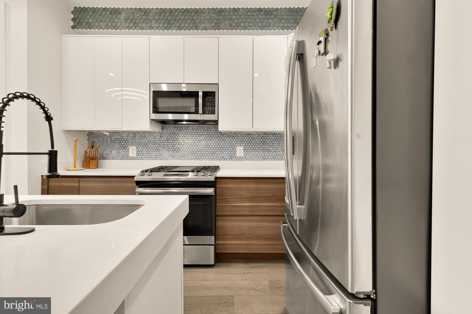 1428 Meridian Place Northwest, Unit 1 Washington, DC 20010 - Photo 14 of 31