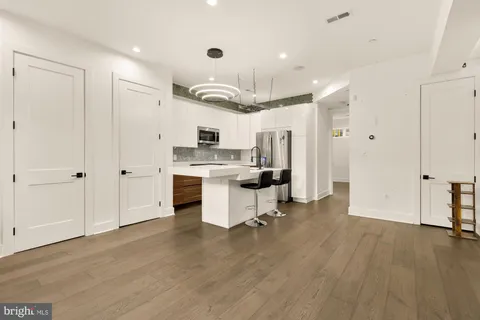 $395,000 | 1428 Meridian Place Northwest, Unit 1, Washington, DC 20010